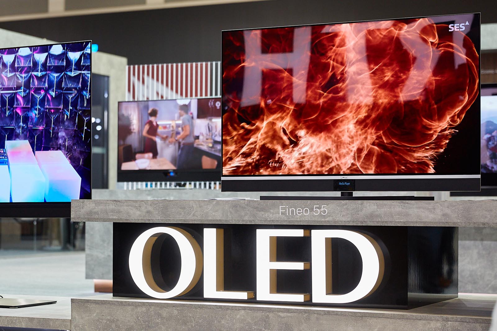 Metz Fineo OLED TV